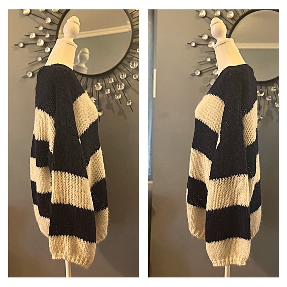 NWT VERO MODA ERIN STRIPED V-NECK CHUNKY KNIT COZY SWEATER XL Navy Cream - Picture 4 of 12